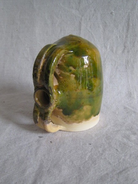 http://www.poteriedesgrandsbois.com/files/gimgs/th-28_GOU001-01-poterie-médiéval-des grands bois-gourdes-gourde.jpg